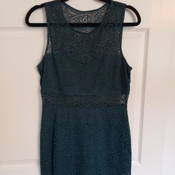 Express Green Lace Sheath Dress - Picture 4 of 5